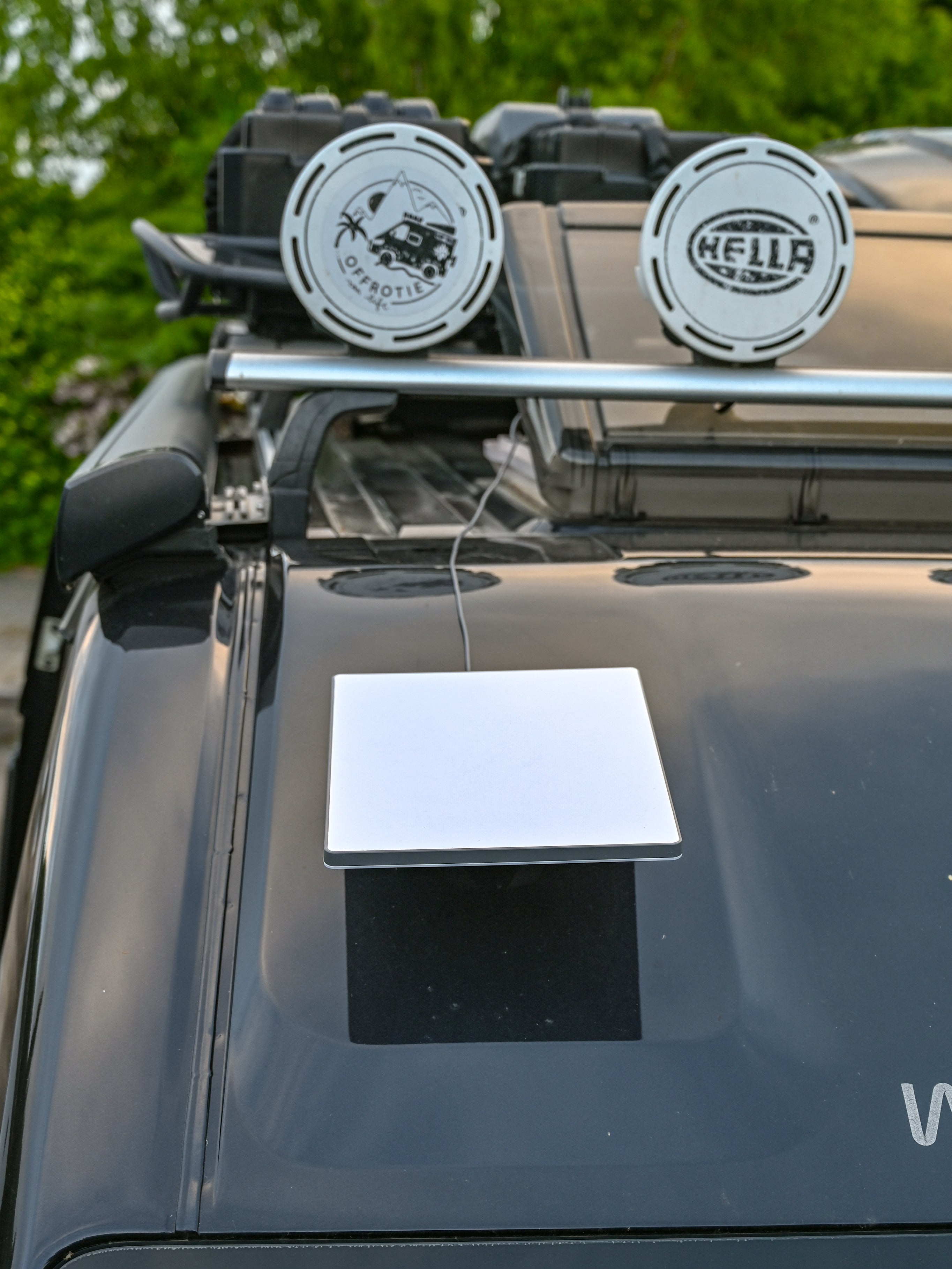 Der Starlink Mini Magnethalter – Offrotie 3D gedruckt – Tragbar für Vanlife