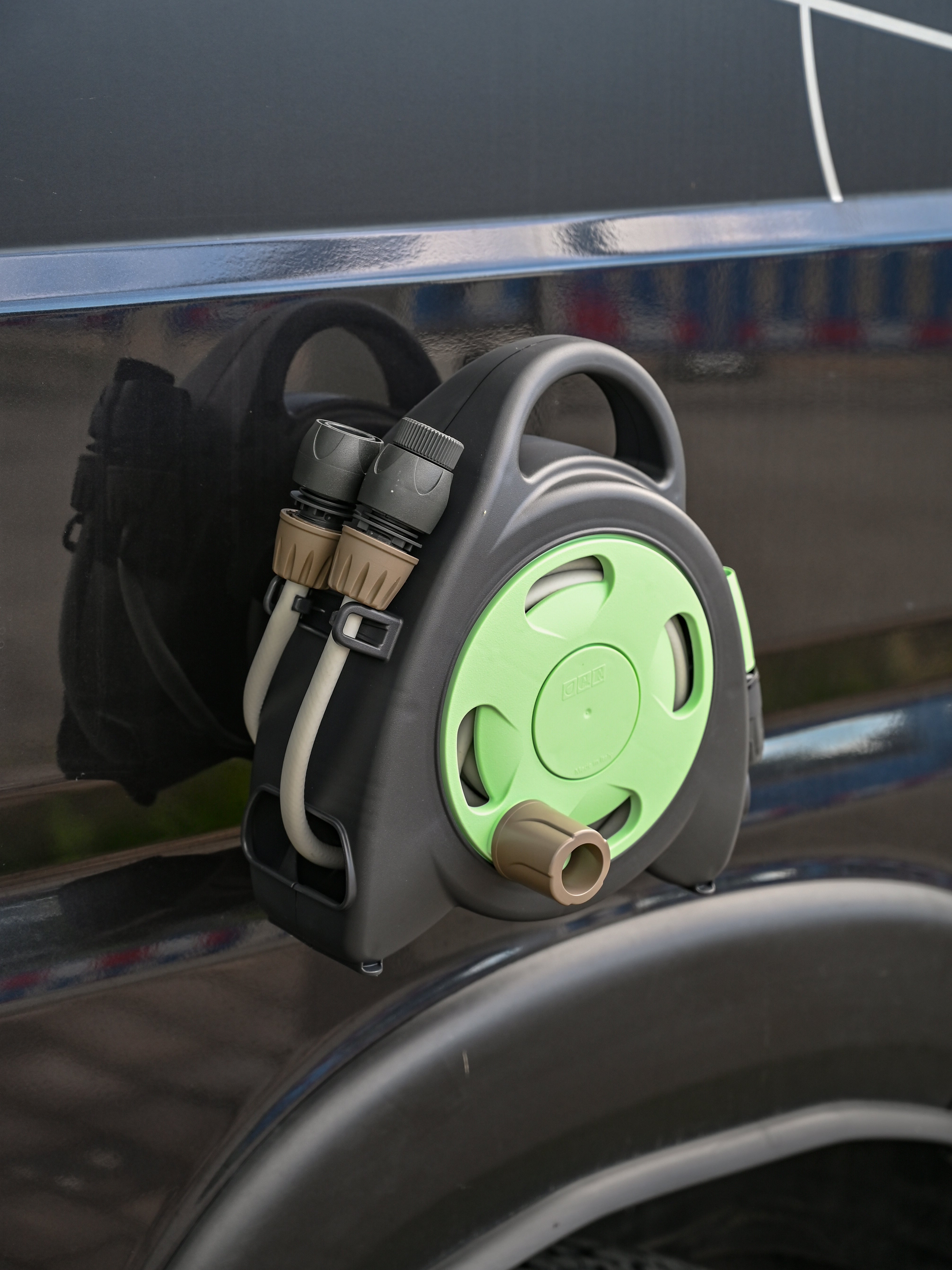 The Mini Hose Bag - Magnetic Hose Reel - Offrotie - 70% Recycled Plastic