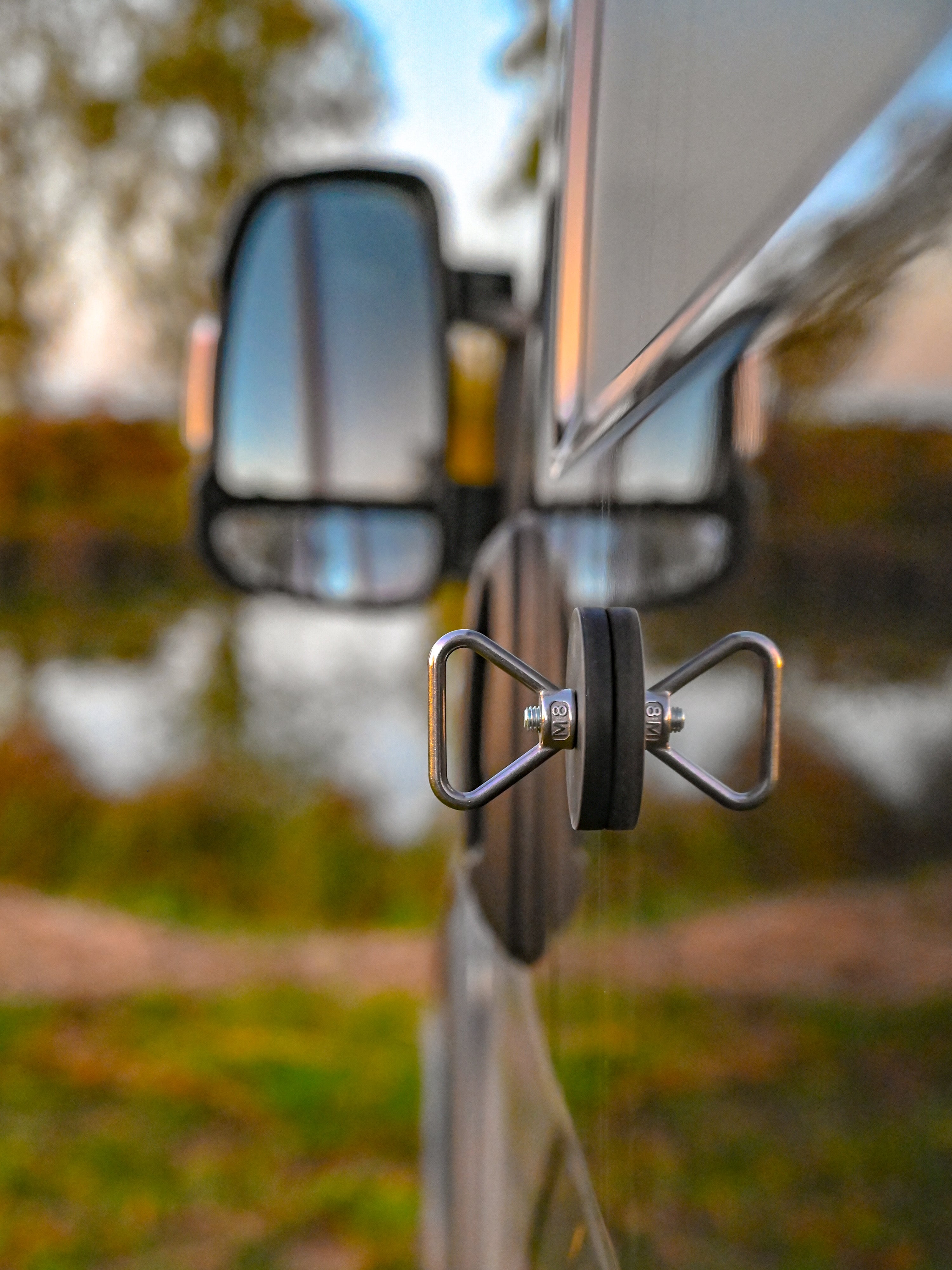 The Star | Ring | Triangle Nuts Magnetic – Offrotie Mounting System – Vanlife and Overlander Organizer