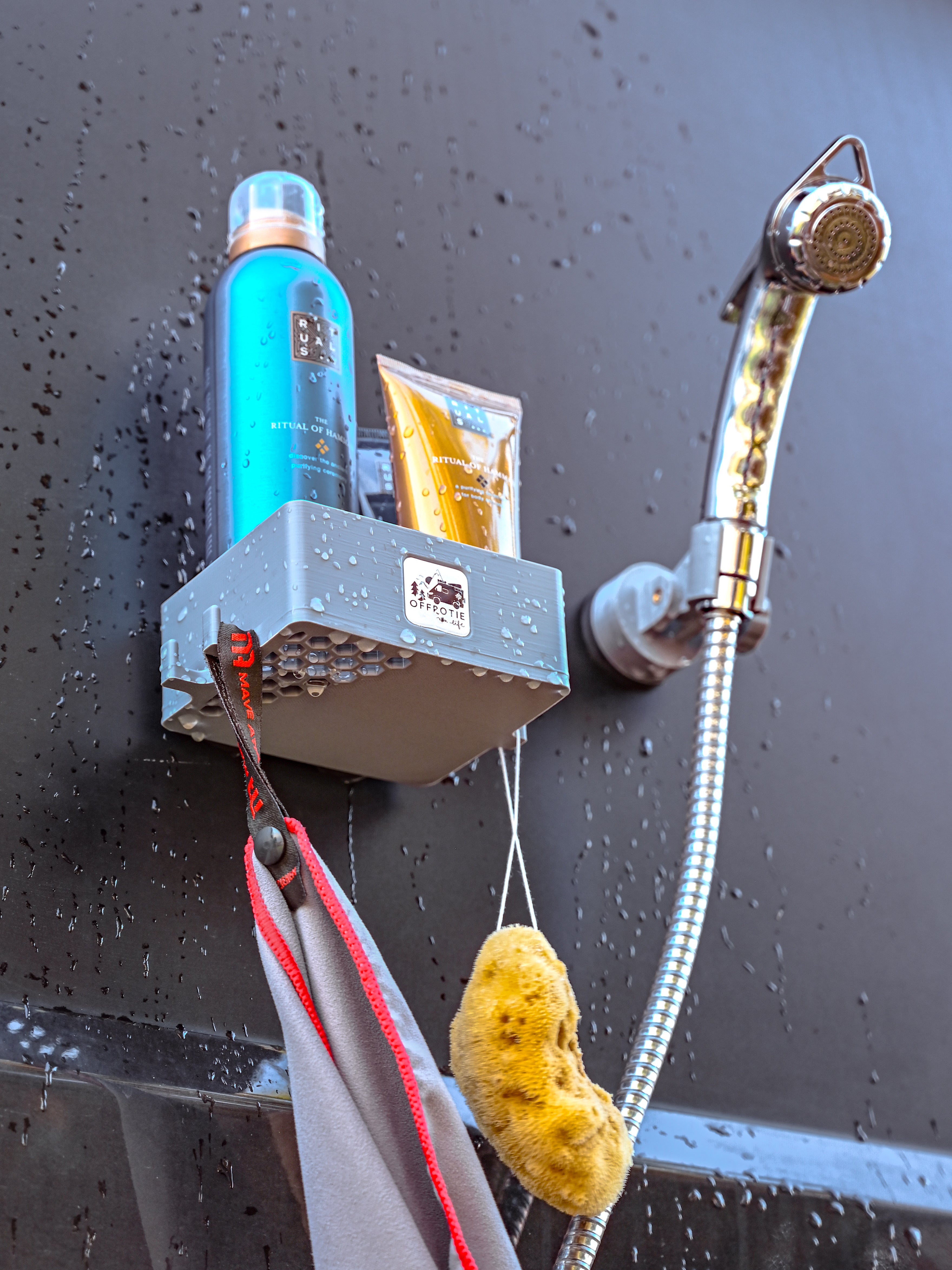 The Basket – Panier de douche magnétique – Offrotie imprimé en 3D – Portable pour Vanlife