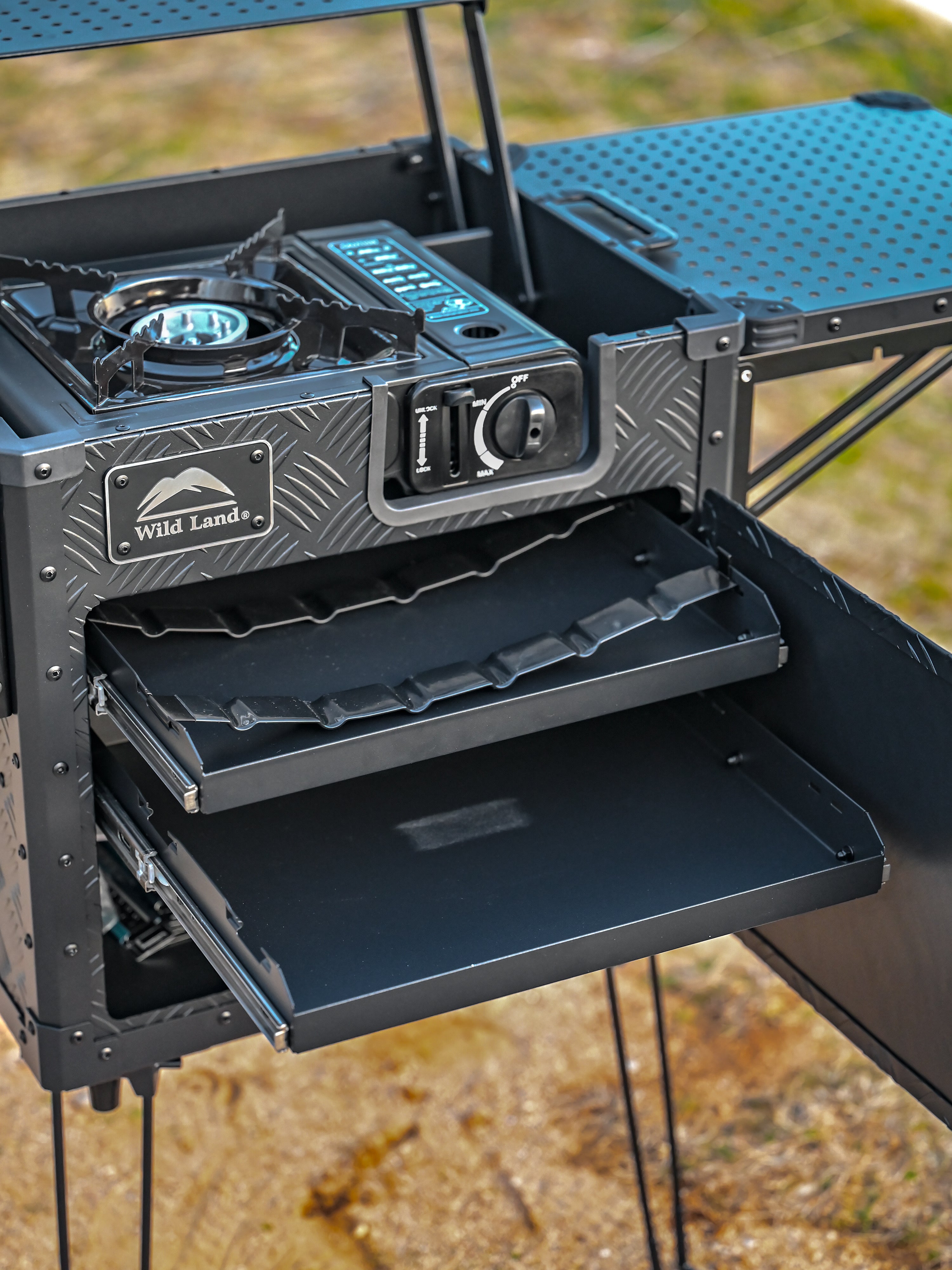 The Kitchen Cube - Offrotie Portable Outdoor Kitchen - Vanlife and Overlander