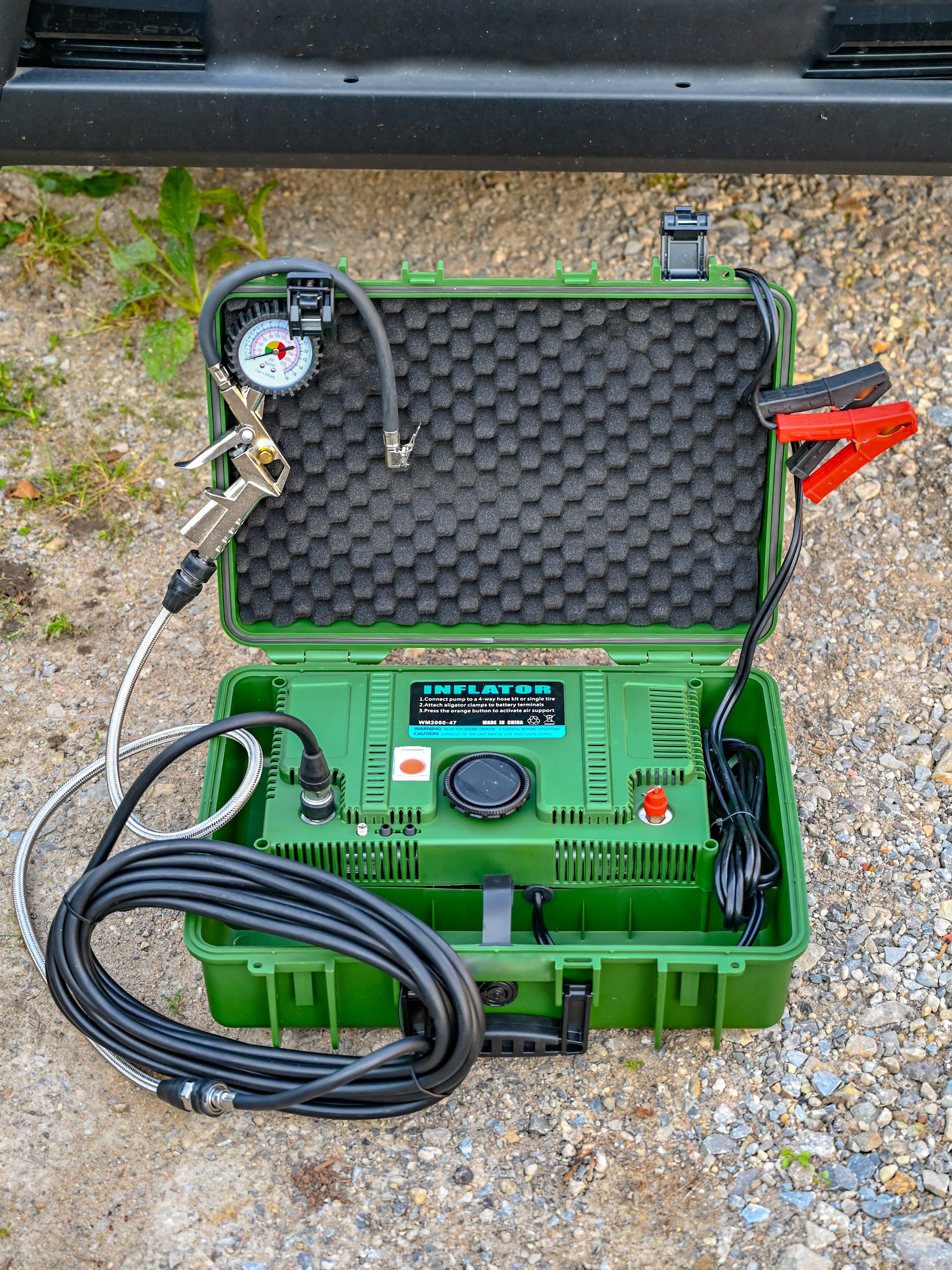 The Air Compressor Hard Case - Offrotie Portable Compressor - 300 LPM Dual Cylinder 12V