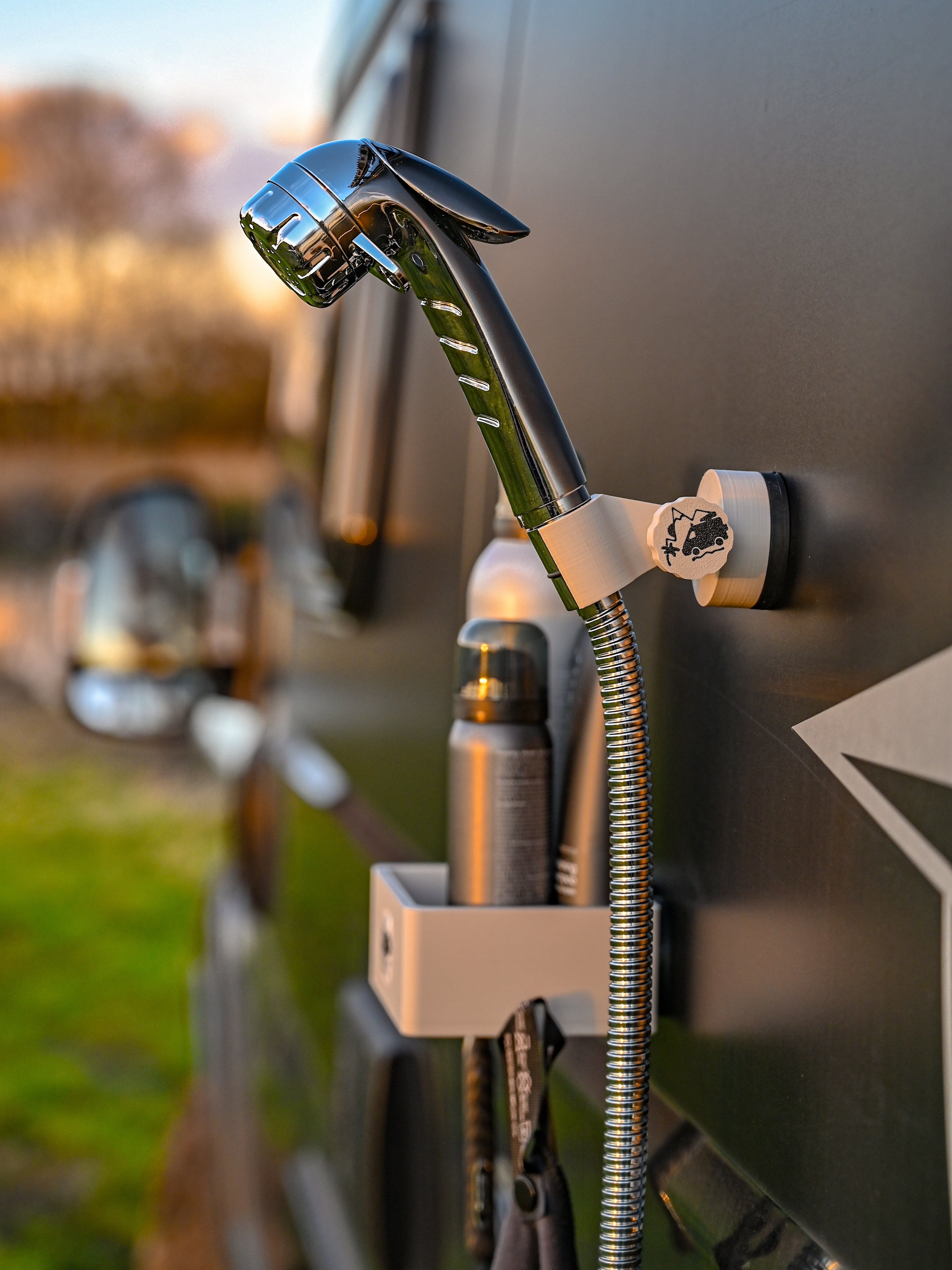 The Shower Holder Magnetic - Offrotie 3D Printed - Portable for Vanlife