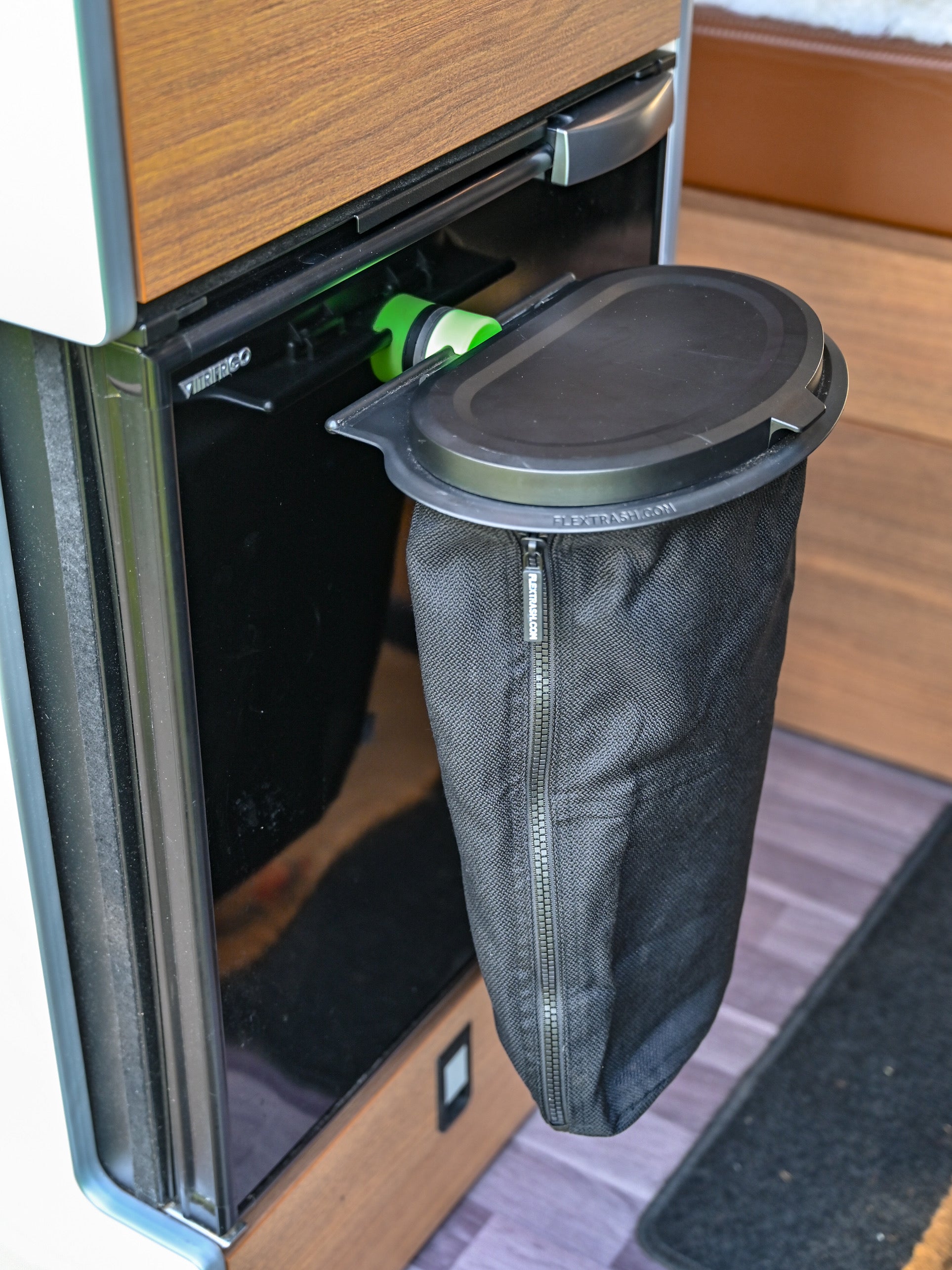 Papelera Flextrash - Mediana 5 litros - Portátil para Vanlife