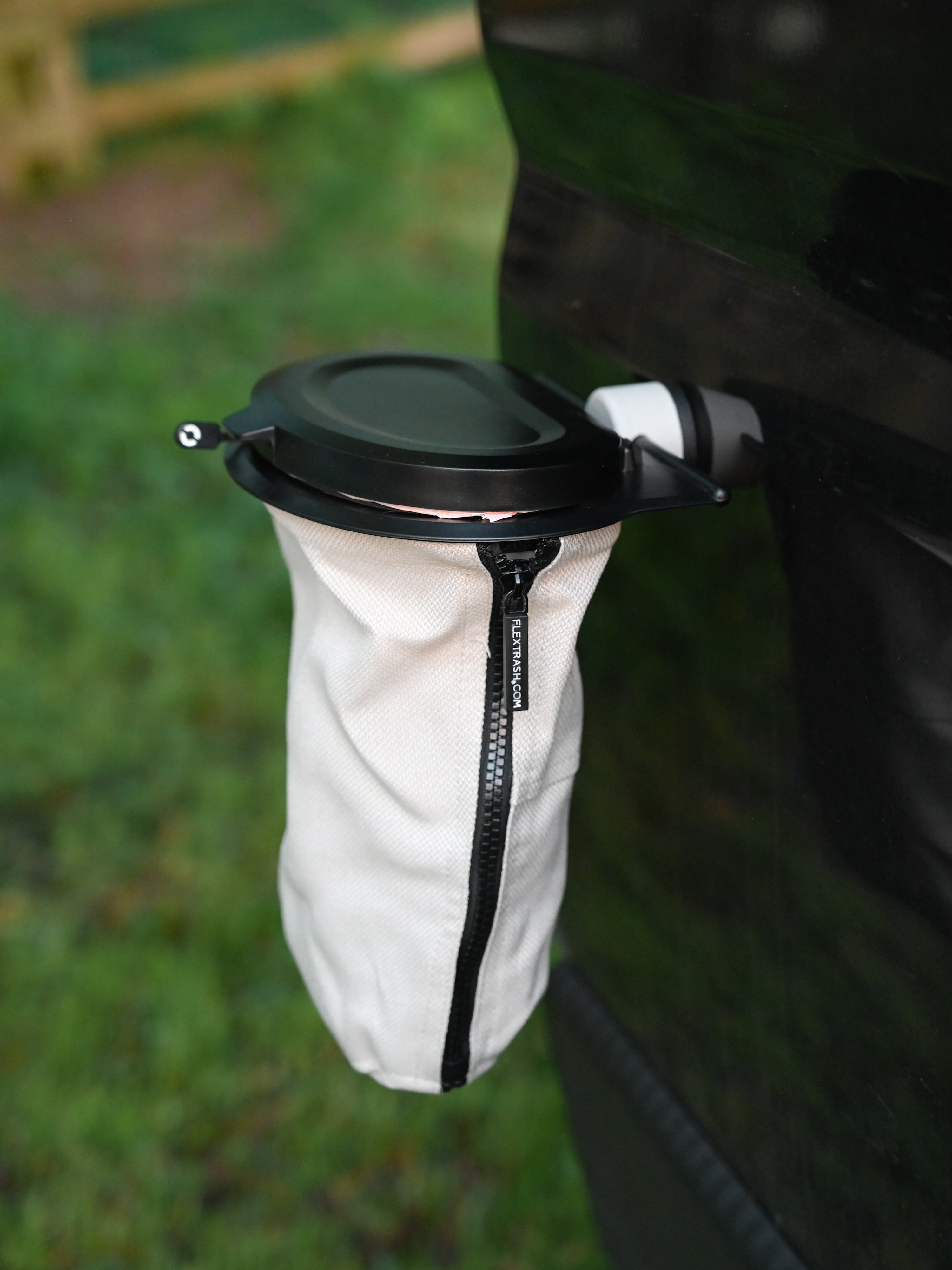 The Flextrash Magnetic Holder – Offrotie 3D Printed – Portable for Vanlife