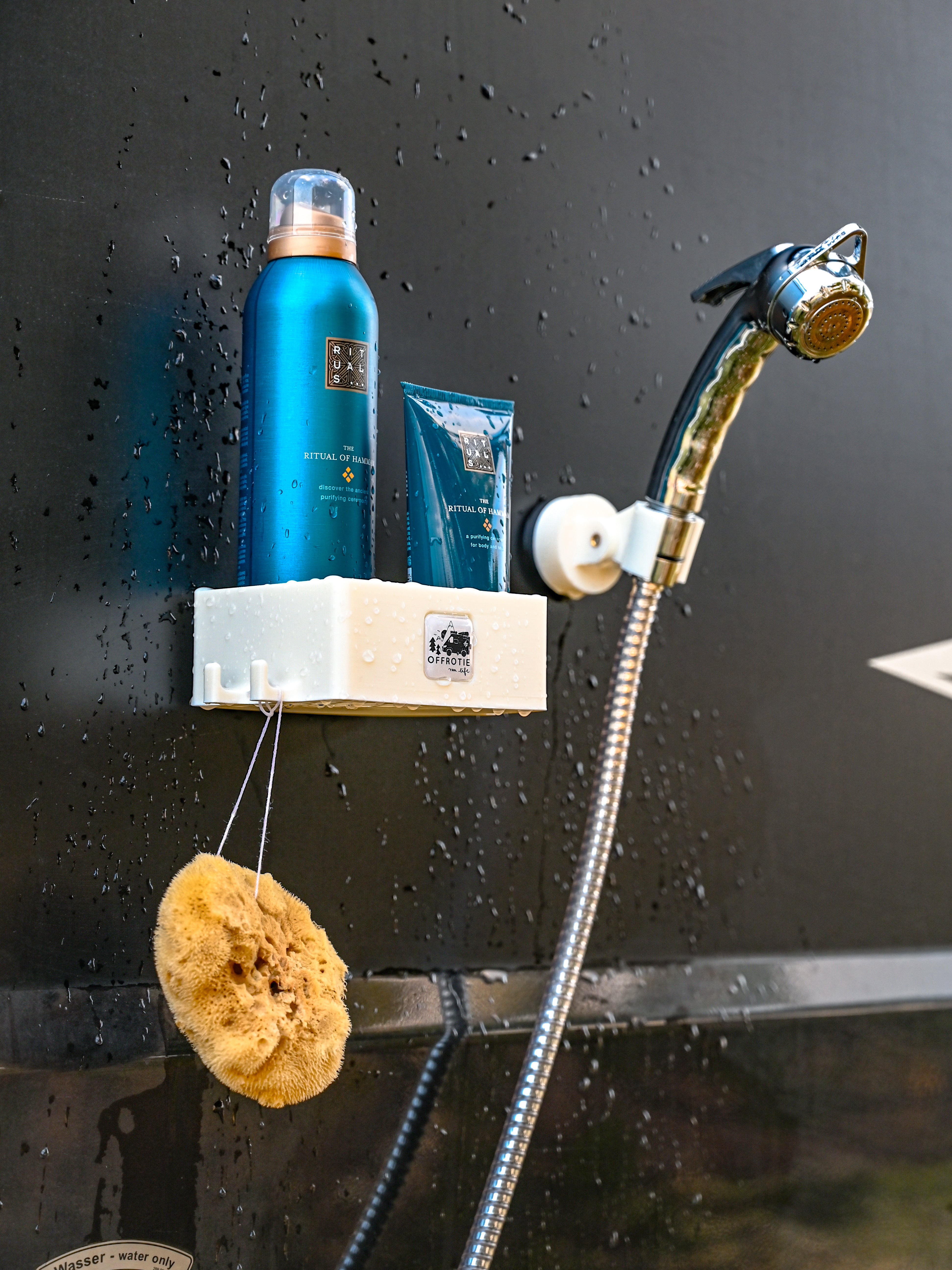 The Basket – Panier de douche magnétique – Offrotie imprimé en 3D – Portable pour Vanlife