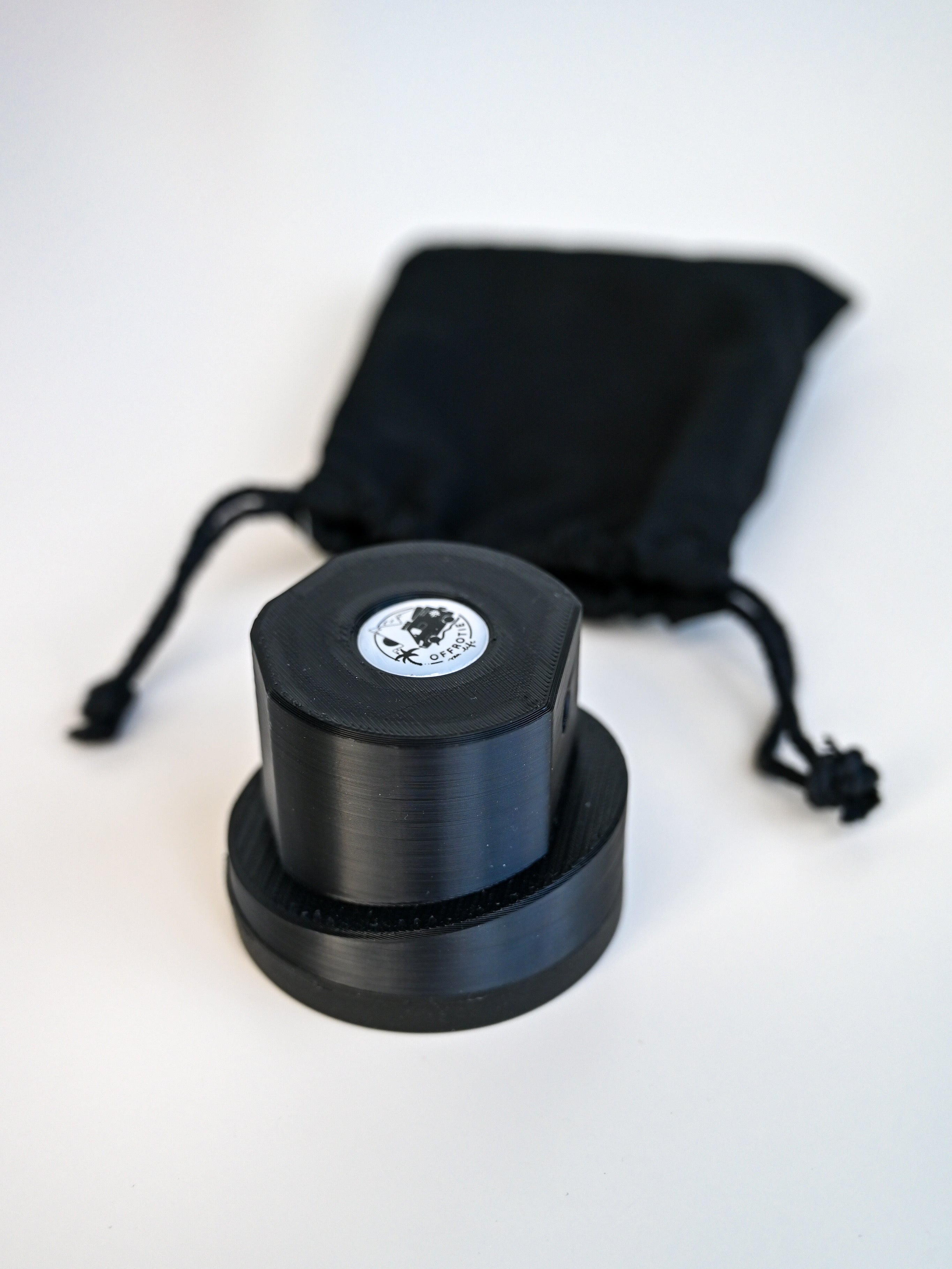 Der Starlink Mini Magnethalter – Offrotie 3D gedruckt – Tragbar für Vanlife