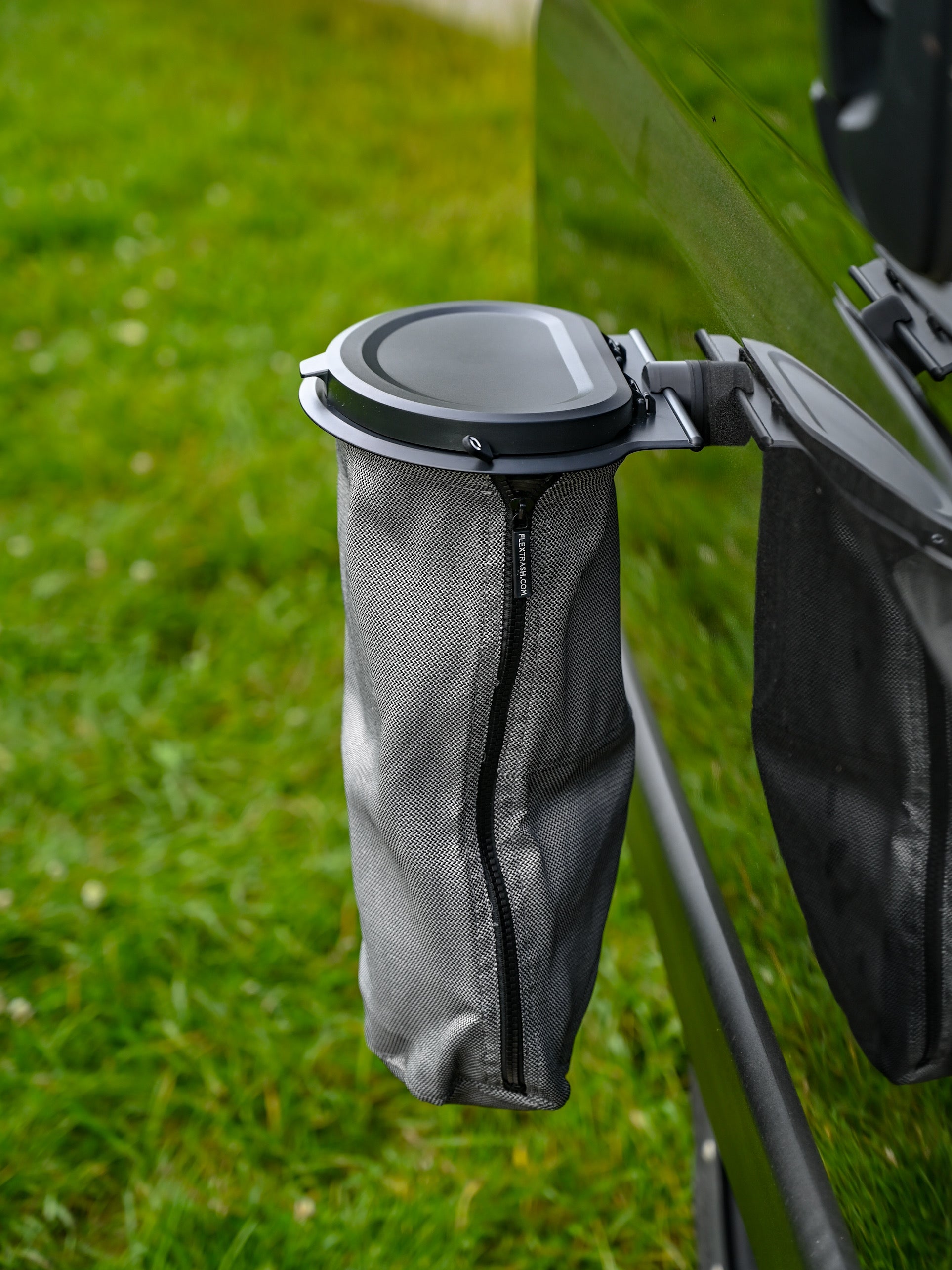 The Flextrash Magnetic Holder – Offrotie 3D Printed – Portable for Vanlife
