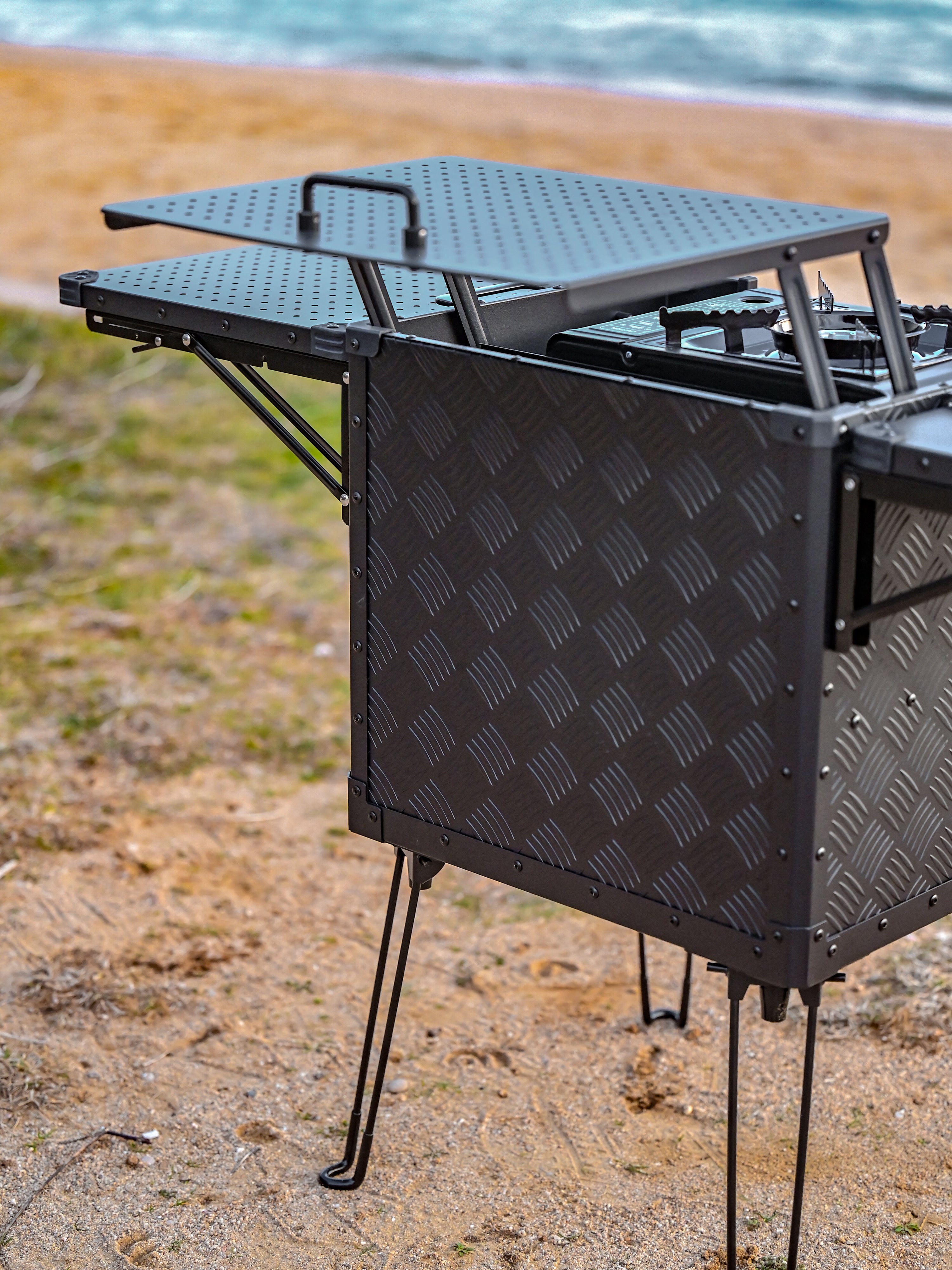 The Kitchen Cube - Offrotie Portable Outdoor Kitchen - Vanlife and Overlander