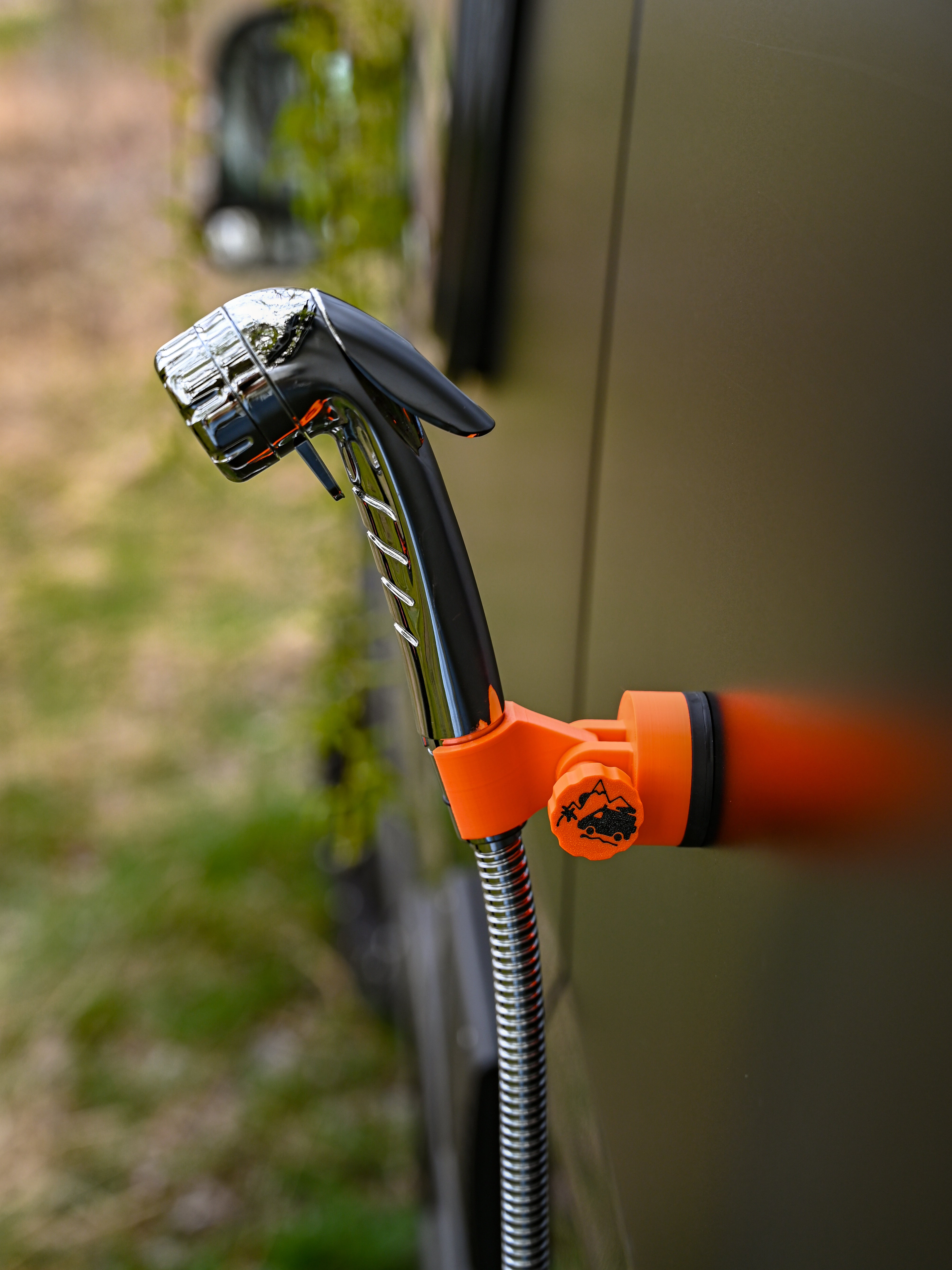 The Shower Holder Magnetic - Offrotie 3D Printed - Portable for Vanlife