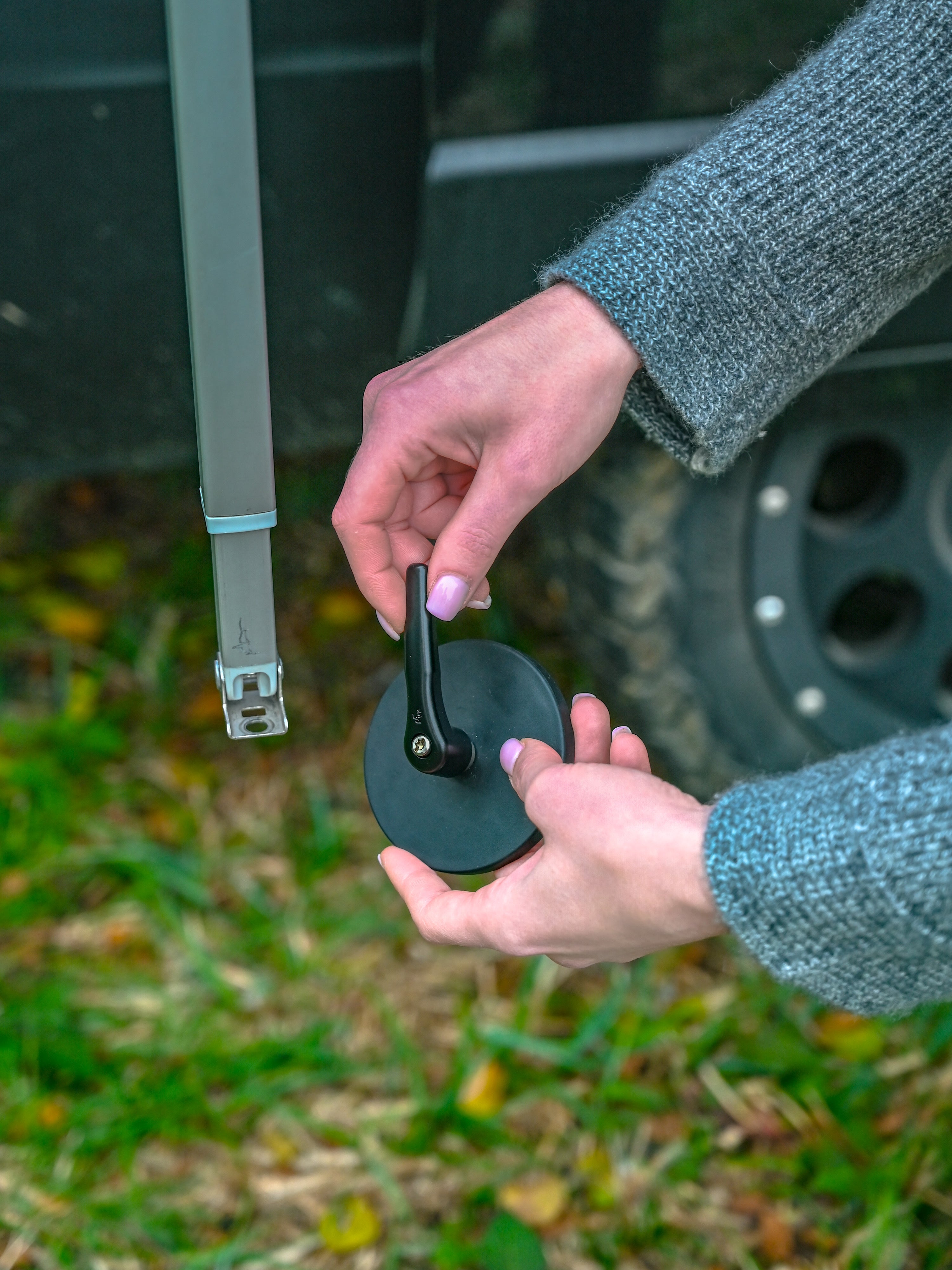 Die magnetische Markisenfußhalterung - Offrotie - Für alle Van-Markisen