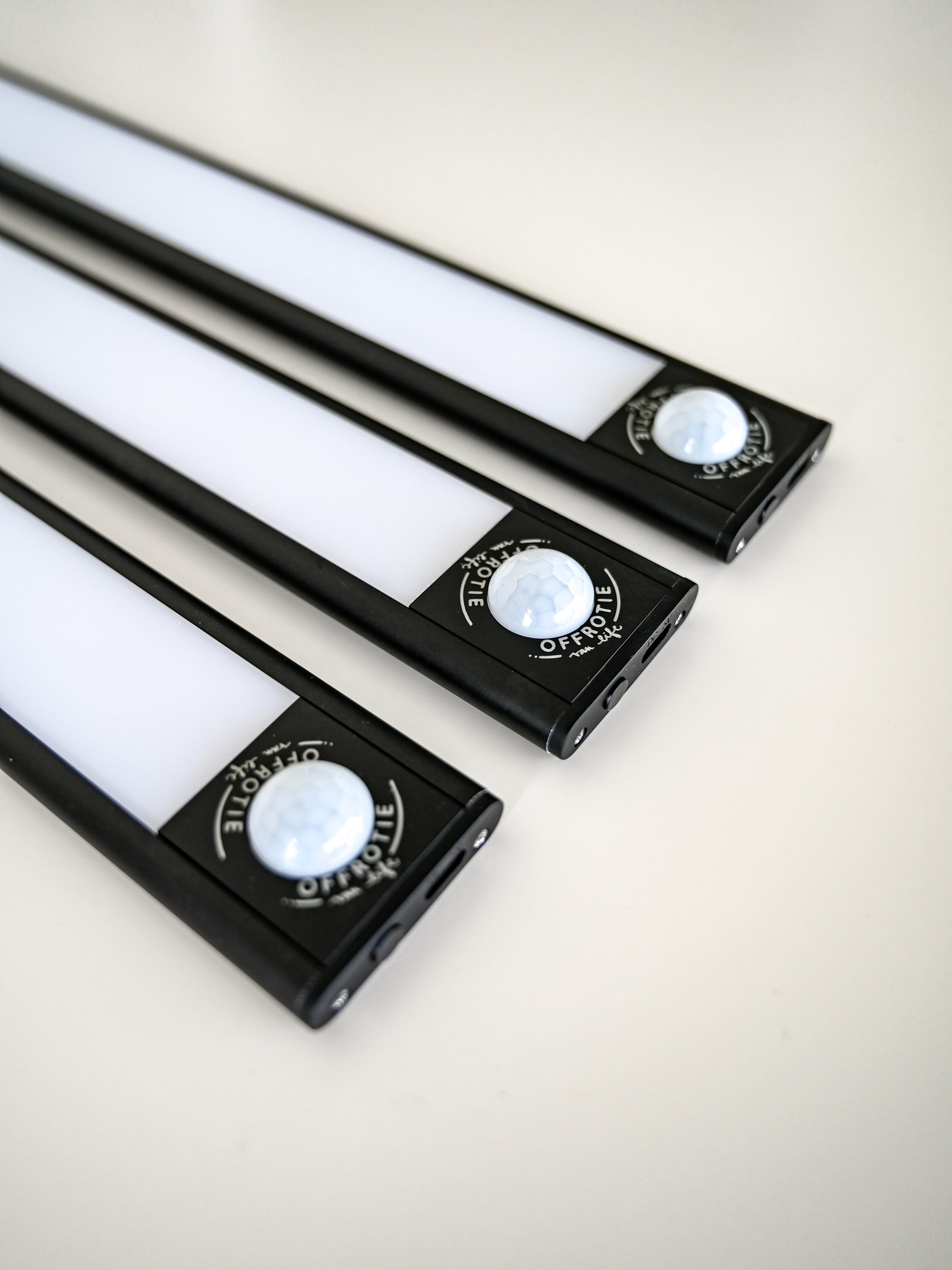 The LED Strip Magnetic - Offrotie Lamp for Cabinets Kitchen Bath - 3 Sizes | Motion Sensor | 3 Color Temperatures