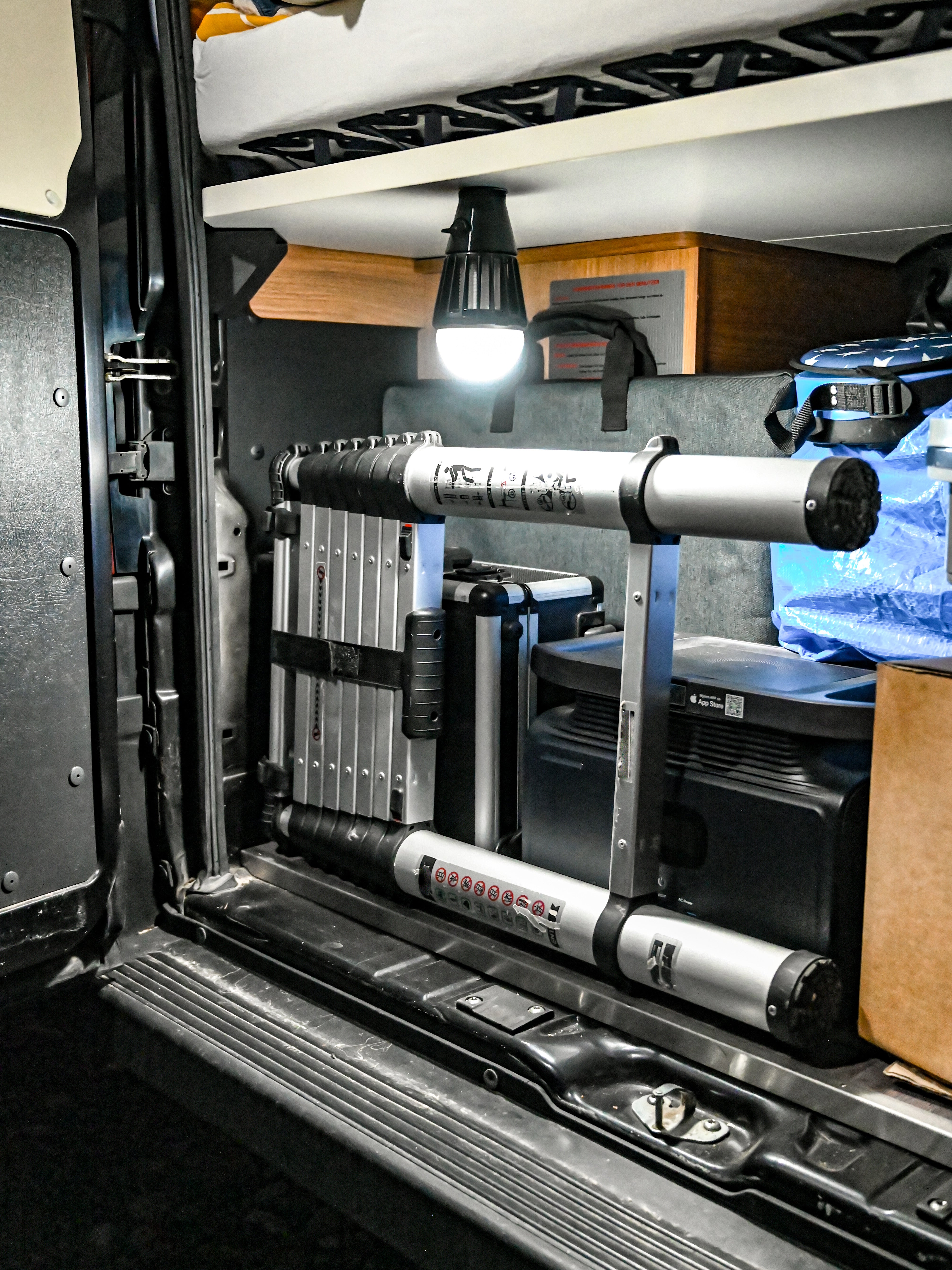 La Lampada antizanzare magnetica - Base stampata in 3D Offrotie per Bo-Camp 180 lumen impermeabile - Portatile per Vanlife