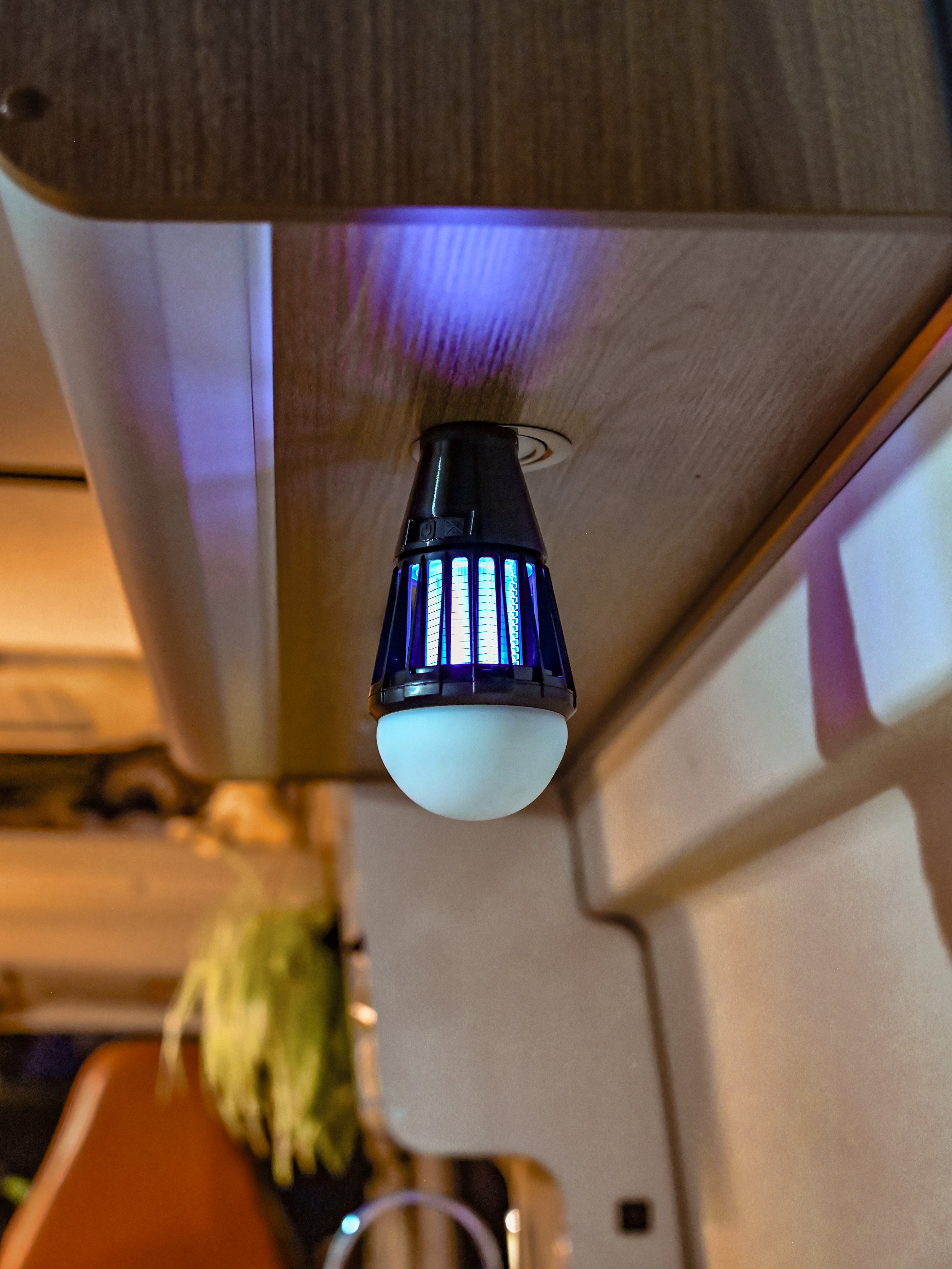 La Lampada antizanzare magnetica - Base stampata in 3D Offrotie per Bo-Camp 180 lumen impermeabile - Portatile per Vanlife